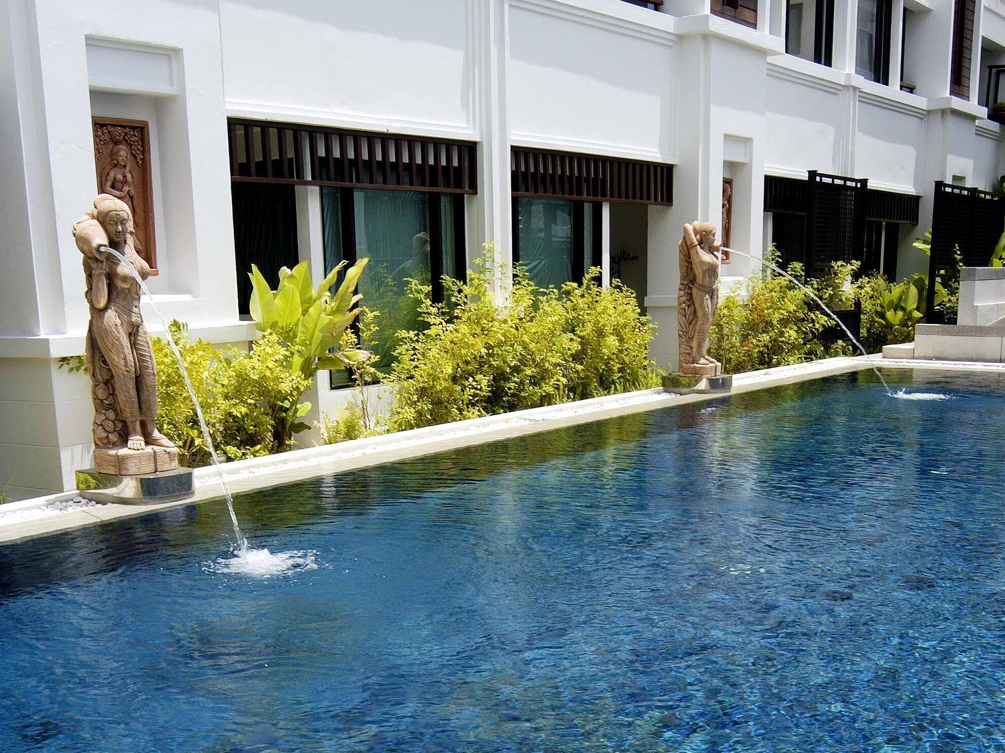 Avantika Boutique Hotel Patong Exterior photo